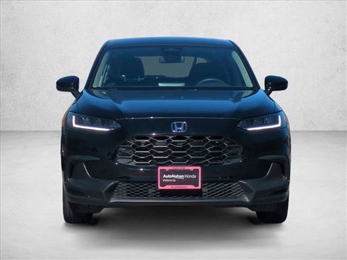 Used 2025 Honda HR-V LX image 2