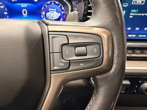 Used 2022 Chevrolet Silverado 1500 High Country w/ Z71 Off-Road Package image 33