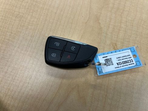 Used 2023 Chevrolet Colorado LT w/ LT Convenience Package II image 30