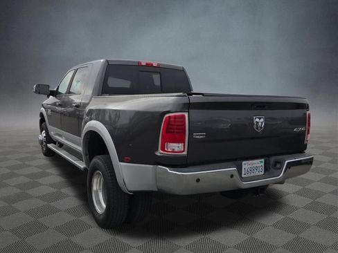Used 2014 RAM 3500 Laramie w/ Convenience Group AWD/4WD image 5