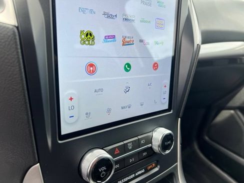Certified 2023 Ford Edge SEL w/ Convenience Package AWD/4WD image 14