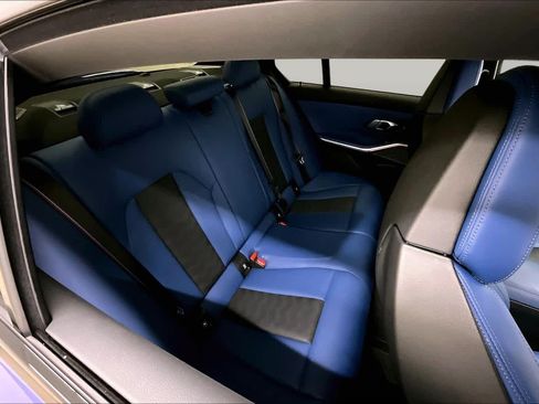 Used 2022 BMW M3 Competition RWD image 19