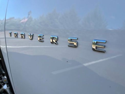 Used 2020 Chevrolet Traverse LS image 52