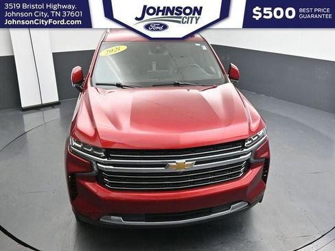 Used 2023 Chevrolet Tahoe LT w/ Luxury Package AWD/4WD image 22