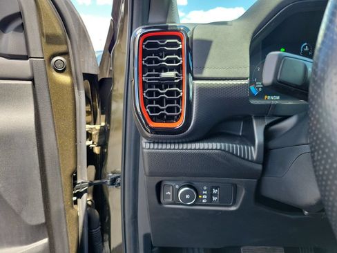 Certified 2024 Ford Ranger Raptor AWD/4WD image 22