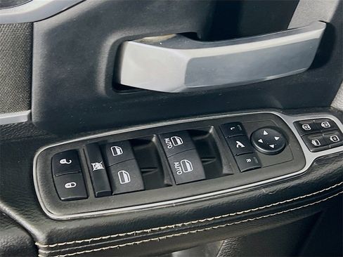 Used 2024 RAM 2500 Big Horn image 17