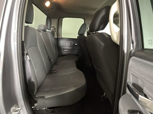 Used 2024 RAM 1500 Classic SLT AWD/4WD image 30