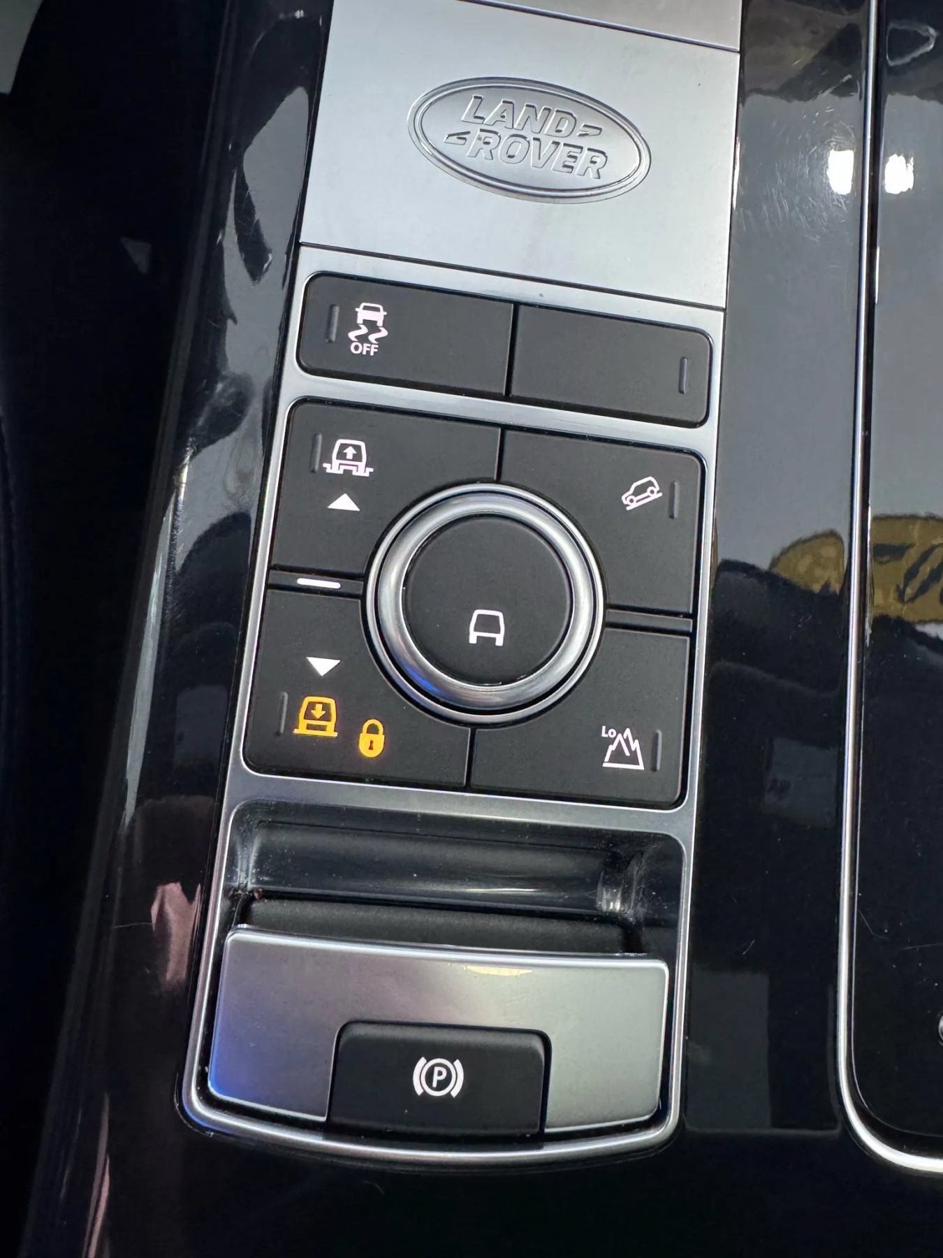 Used 2021 Land Rover Range Rover P525 Westminster Edition AWD/4WD image 38