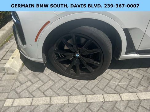 Certified 2023 BMW X7 xDrive40i w/ Executive Package image 27