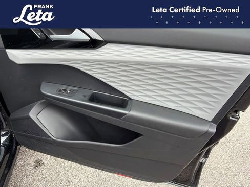 Used 2022 Volkswagen Taos S AWD/4WD image 32