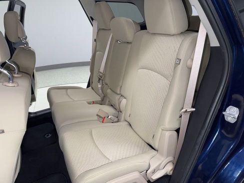 Used 2018 Dodge Journey SXT w/ Safe & Sound Group FWD image 24