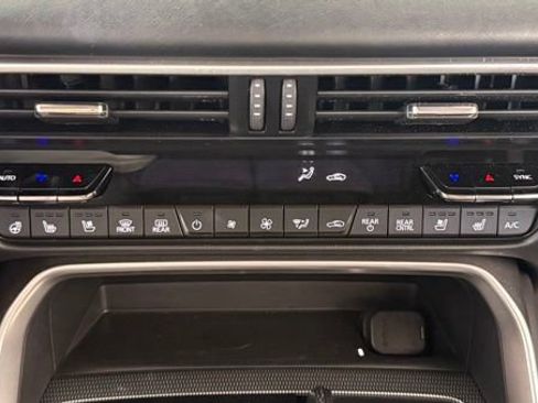 Certified 2025 MAZDA CX-70 Plug-In Hybrid w/ Premium Plus image 13