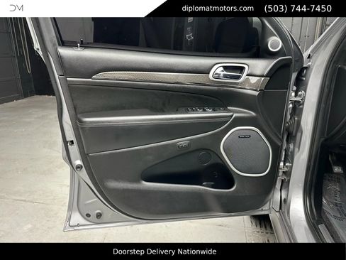 Used 2018 Jeep Grand Cherokee Trackhawk image 36