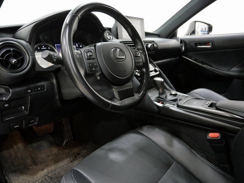Used 2023 Lexus IS 350 F Sport image 12