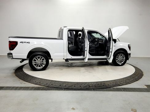 Used 2024 Ford F150 Lariat w/ Tow/Haul Package image 16