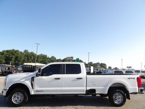 Used 2024 Ford F350 XL w/ XL Driver Assist Package AWD/4WD image 58
