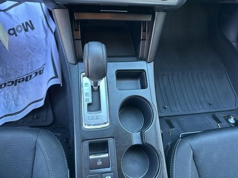 Used 2017 Subaru Legacy 2.5i w/ Alloy Wheel Package image 17