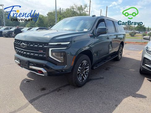 Used 2026 Chevrolet Suburban Z71 w/ Z71 Off-Road Package AWD/4WD image 1