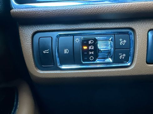 Used 2023 Lincoln Navigator L Reserve image 24