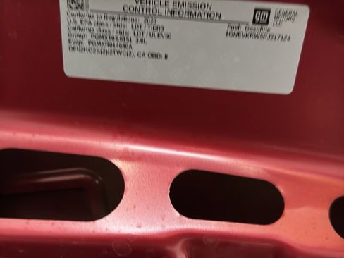 Used 2023 Chevrolet Traverse Premier image 44