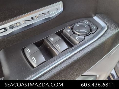 Used 2024 GMC Sierra 1500 Denali w/ Technology Package AWD/4WD image 18
