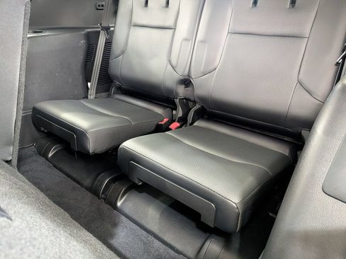 Used 2018 Lexus GX 460 Luxury w/ Preferred Accessory Package AWD/4WD image 29