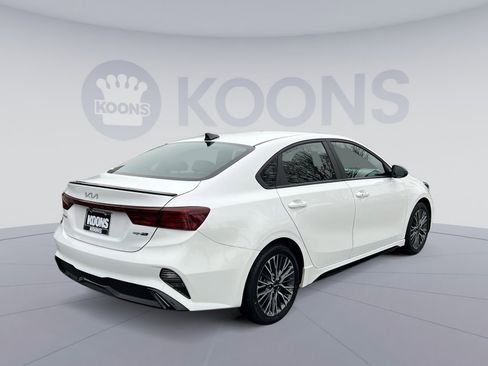 Used 2023 Kia Forte GT-Line w/ GT-Line Premium Package image 7