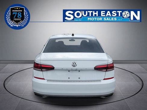Used 2022 Volkswagen Passat 2.0T SE image 4