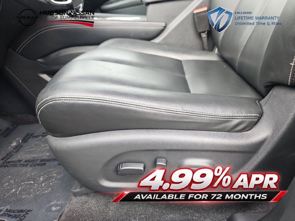 Used 2024 Nissan Murano SV w/ SV Midnight Edition Package FWD image 29