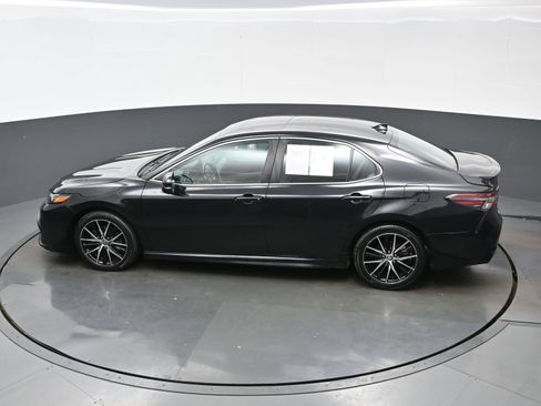Used 2024 Toyota Camry SE w/ Audio Upgrade Package FWD image 38