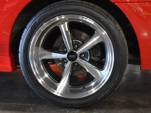Used 2004 Ford Mustang Mach 1 RWD image 45