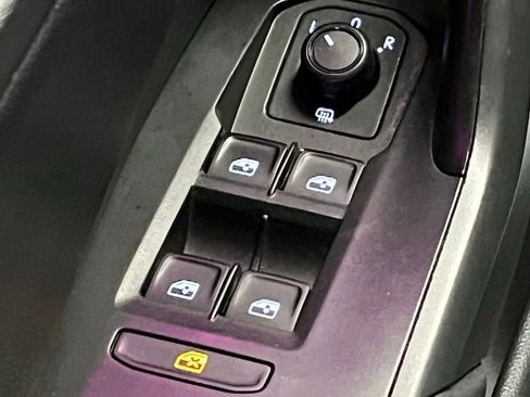 Used 2019 Volkswagen Jetta SEL image 13