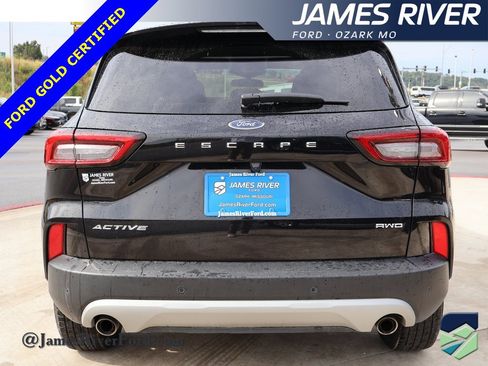 Certified 2024 Ford Escape Active w/ Tech Pack #1 image 4