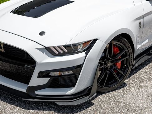 Used 2022 Ford Mustang Shelby GT500 w/ Technology Package RWD image 35