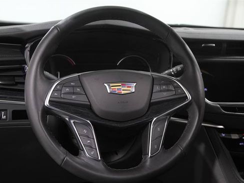 Used 2024 Cadillac XT5 Premium Luxury AWD/4WD image 7
