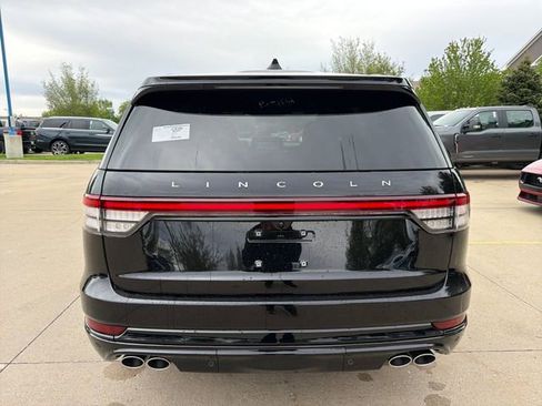 New 2026 Lincoln Aviator Reserve AWD/4WD image 5