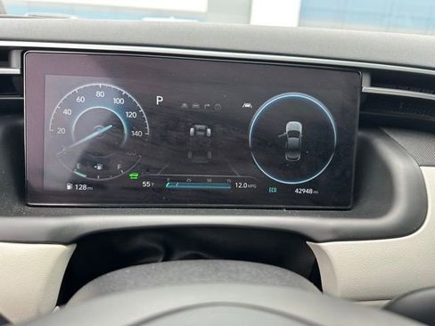 Used 2022 Hyundai Tucson Limited AWD/4WD image 27
