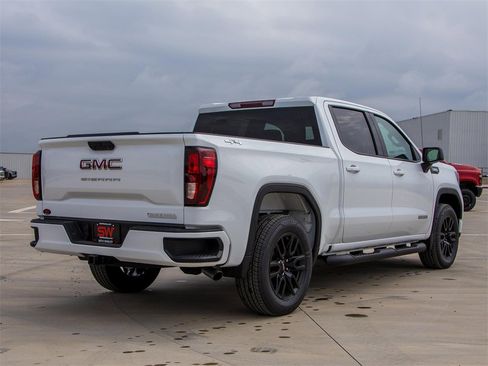 New 2026 GMC Sierra 1500 Elevation image 8