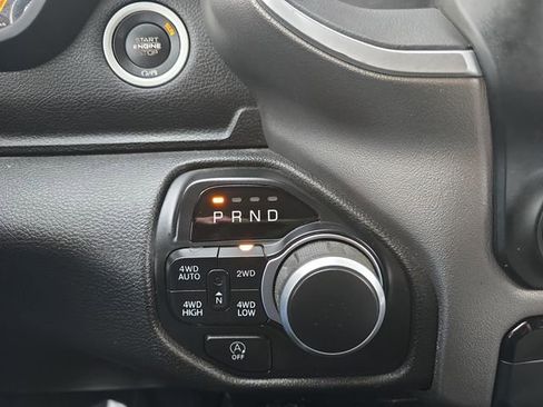 Used 2019 RAM 1500 Big Horn image 23