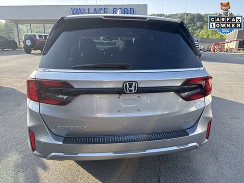 Used 2025 Honda Odyssey Elite image 5