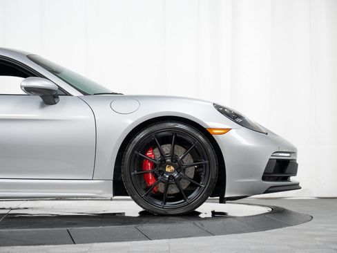 Certified 2025 Porsche 718 Cayman GTS RWD image 11