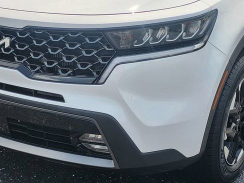 Certified 2023 Kia Sorento X-Line EX AWD/4WD image 8