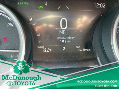 Certified 2022 Toyota Camry XLE w/ Cold Weather Package FWD image 16