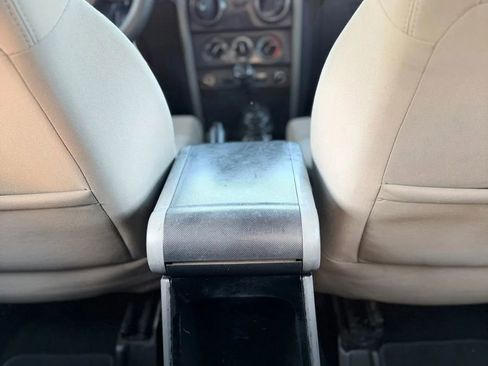 Used 2007 Jeep Wrangler Unlimited X RWD image 20
