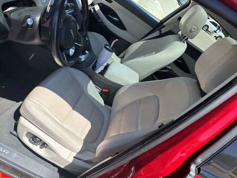 Used 2019 Jaguar E-PACE SE AWD/4WD image 13