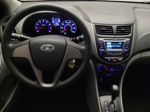 Used 2017 Hyundai Accent SE FWD image 22