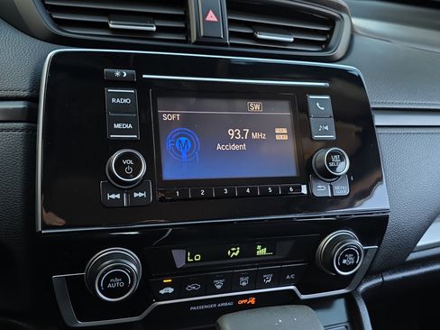 Used 2020 Honda CR-V LX image 18