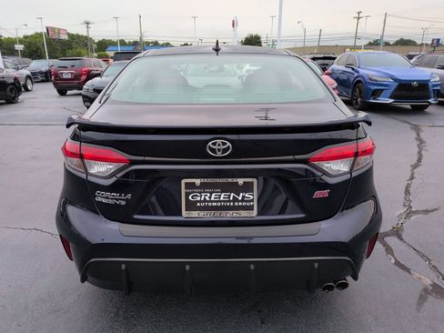 Used 2023 Toyota Corolla SE FWD image 4