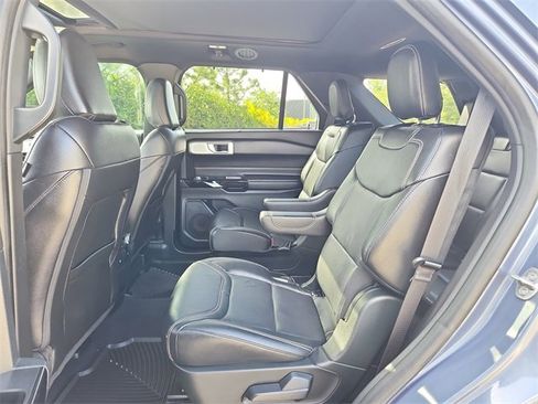 Used 2021 Ford Explorer ST w/ Equipment Group 401A image 9