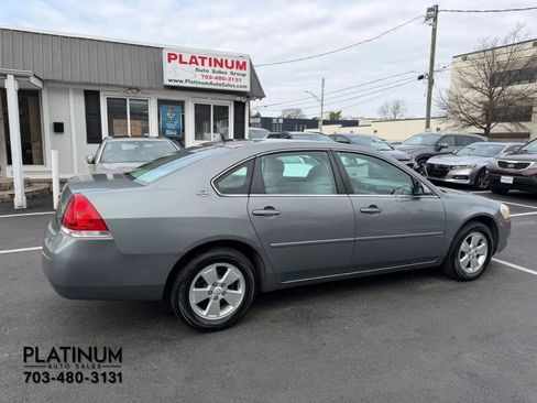 Used 2008 Chevrolet Impala LT FWD image 2